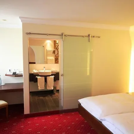 Woertz Schlosschen Zur Weinsteige 4* Stuttgart
