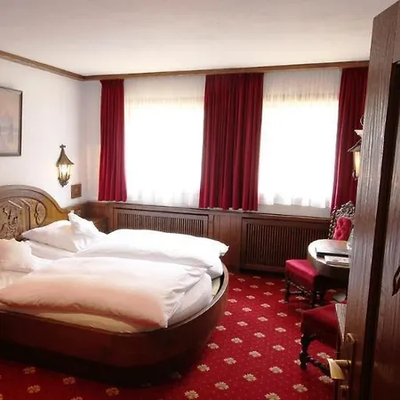 Woertz Schlosschen Zur Weinsteige Szálloda 4*