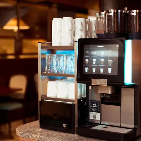 Astro - Nichtraucherhotel Hotell