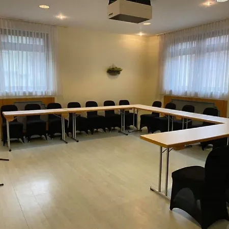 فندق Lilton Stuttgart-zuffenhausen 3*