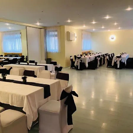 Lilton Stuttgart-zuffenhausen شتوتغارت
