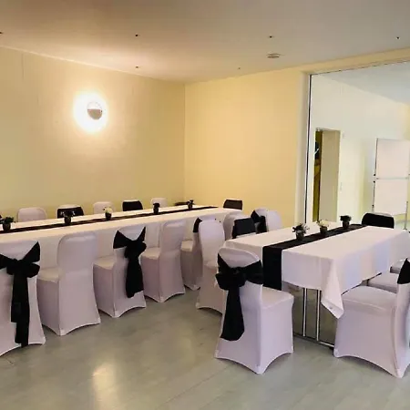 فندق Lilton Stuttgart-zuffenhausen