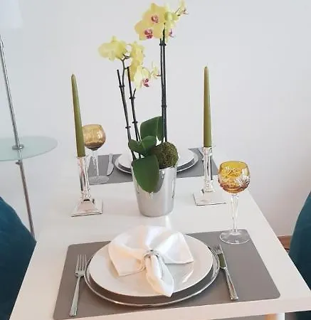 Apartment's Nr 2, 2b Und 2c In Stadtmitte Stuttgart