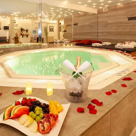 Relax & 3*