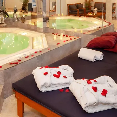 Отель Relax &