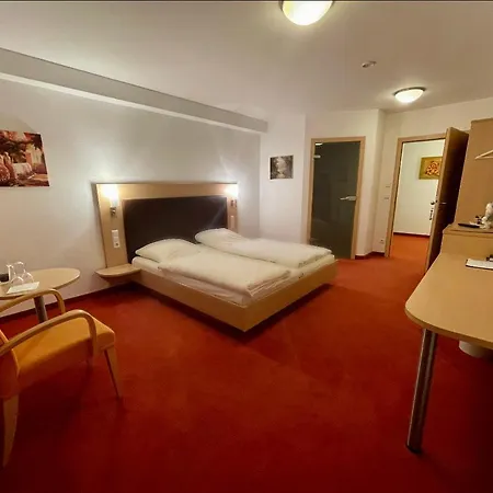 فندق Lilton Stuttgart-zuffenhausen 3*