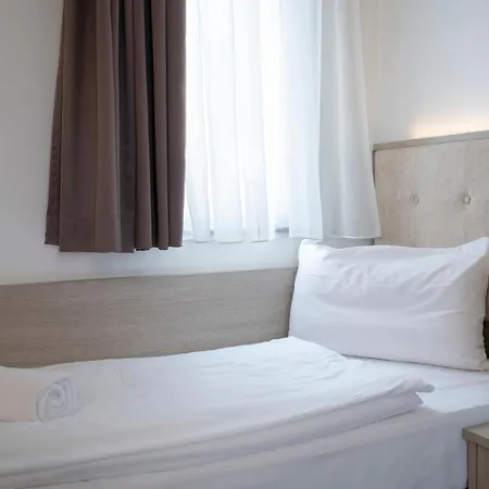 Alpha & Omega Hotel
