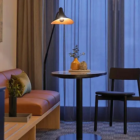 Adina 4* Štutgart