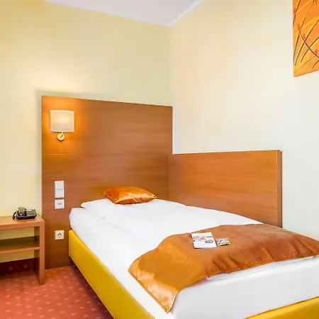 Hotel Rega 3*