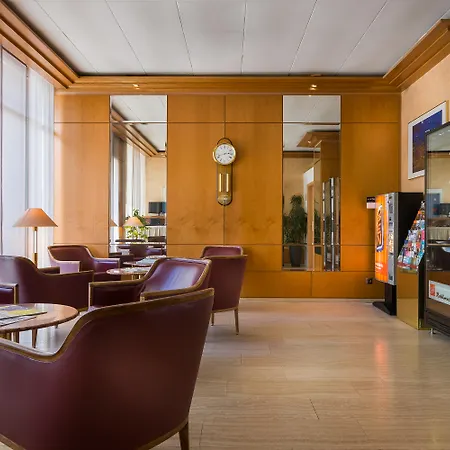 Plaza Rieker Hauptbahnhof 3* Estugarda