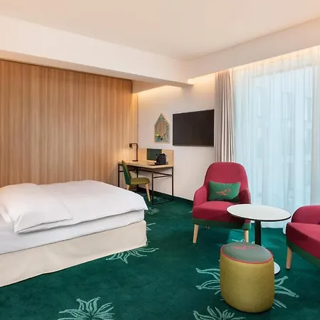 Hotell Mövenpick Stuttgart Messe&congress 4*