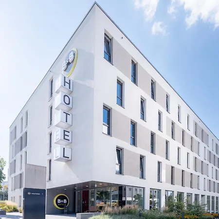 Stuttgart-zuffenhausen 3* Stuttgart