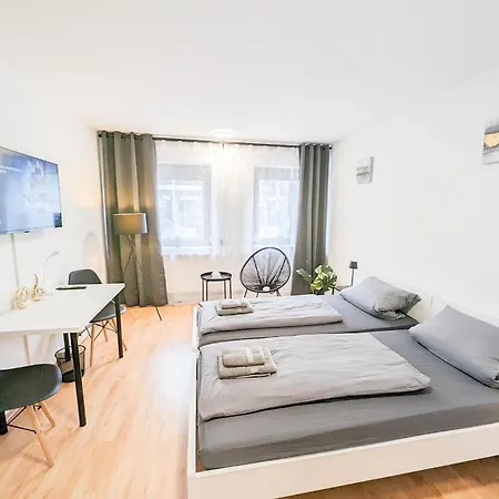 شقة Alfa Mitte 2 City-lage Berliner Platz Balkon Netflix Kueche Wm L 2br 5 Beds 6 People L Fully Equipped Kitchen & Bathroom شتوتغارت