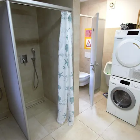 Apartamento In Bad Cannstatt/naehe Stadtion