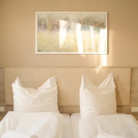 Alpha & Omega Hotel 3*