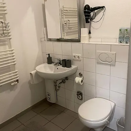 West Apartman