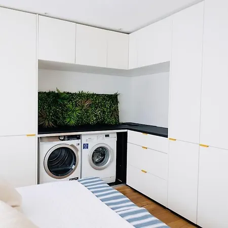 Wohlfuehloase In Perfekter Lage Appartement *