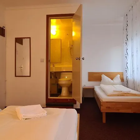 Lamm Hotell