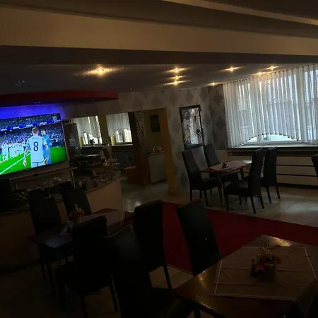 Lilton Stuttgart-zuffenhausen فندق 3*
