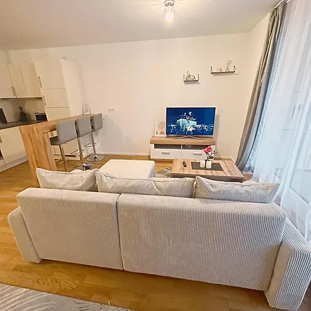 Seductive 1-room Apt, Centre Of Apartamento