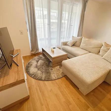 Apartamento Seductive 1-room Apt, Centre Of Stuttgart