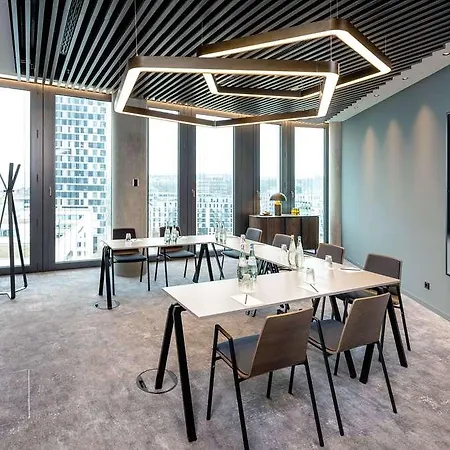 Radisson Blu At Porsche Design Tower Hotel Stuttgart