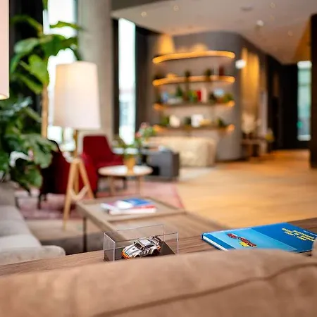 Radisson Blu At Porsche Design Tower Stuttgart