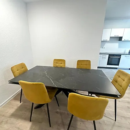 Apartment Seductive Apt, With High Class *