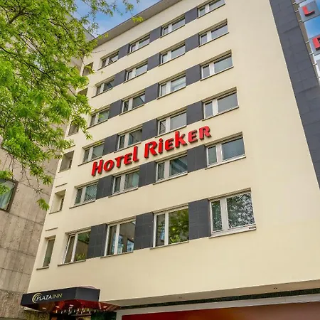 Plaza Rieker Hauptbahnhof