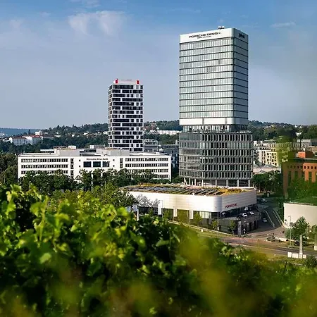 Radisson Blu At Porsche Design Tower * Stuttgart