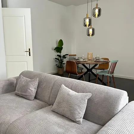 Zentrum - Hoelderlinplatz - 80qm - Eg Appartamento Stoccarda