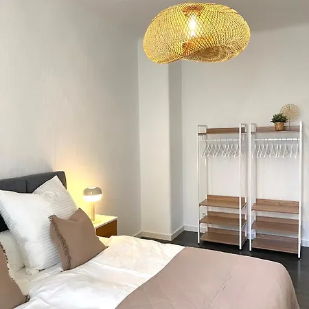 Appartamento Zentrum - Hoelderlinplatz - 80qm - Eg Stoccarda