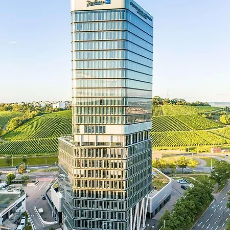 Radisson Blu At Porsche Design Tower Hotel