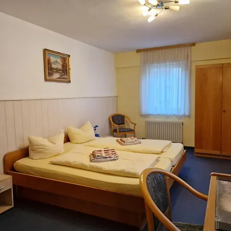 Gaestehaus Schniepp Otel
