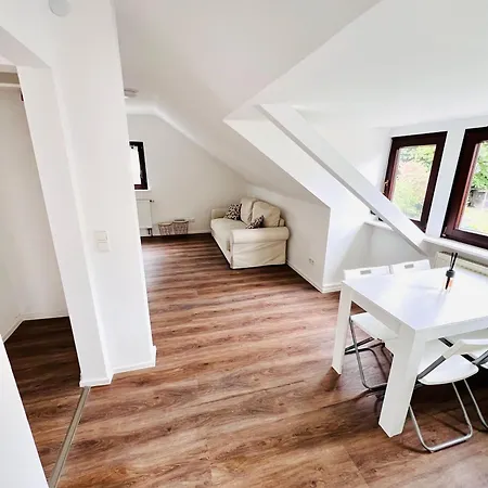 Deluxe Zuffenhausen Appartamento