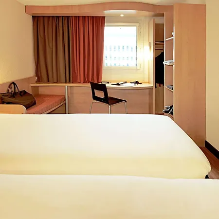 Hotel Ibis Centrum 3*