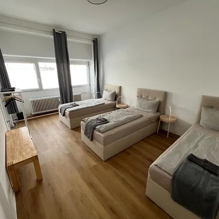 Apartment To&to 3 Bedroom *
