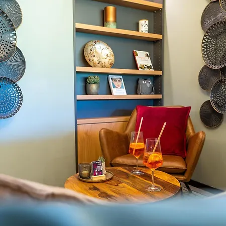 Maseven Si Centrum Ehem Si-suites Апарт-отель