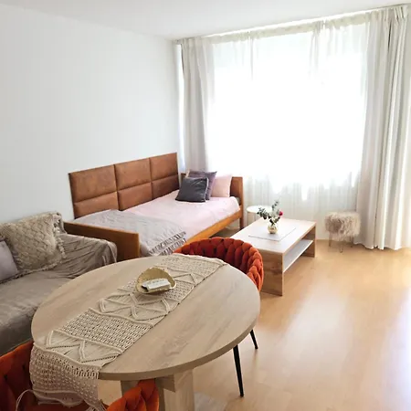 Nr 5 Bei Augsburger Platz شقة