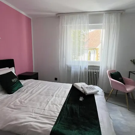 Hola Bed and Breakfast Στουτγκάρδη