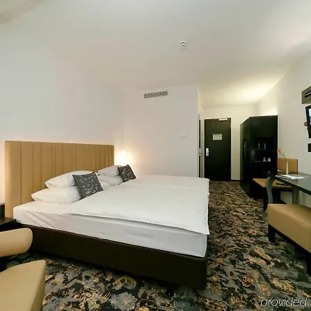 Arcotel Camino Отель 4*