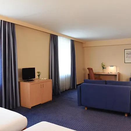 فندق Intercityhotel