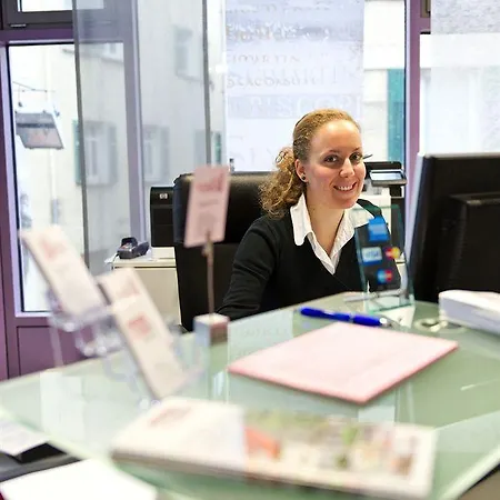 Domino 4* Stuttgart