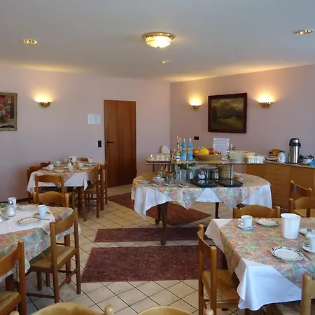 Enjoyhotel Garni Stuttgart فندق