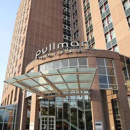 Pullman Fontana