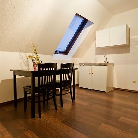Szálloda Domino Stuttgart