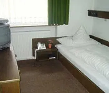 Wiesbadener Hof 3* Stuttgart
