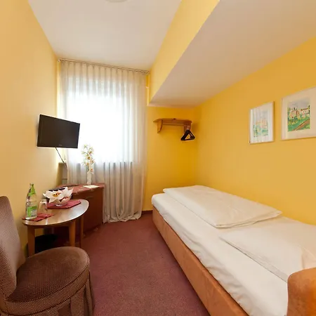 Hotel Plaza Rieker Hauptbahnhof