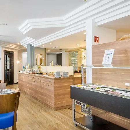 Hotel Rega