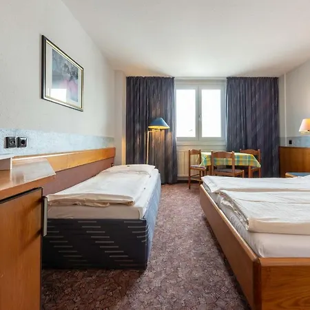 Enjoyhotel Garni Stuttgart